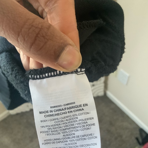 Nike Black Hoodie with good logo size Medium - Picture 5 of 8